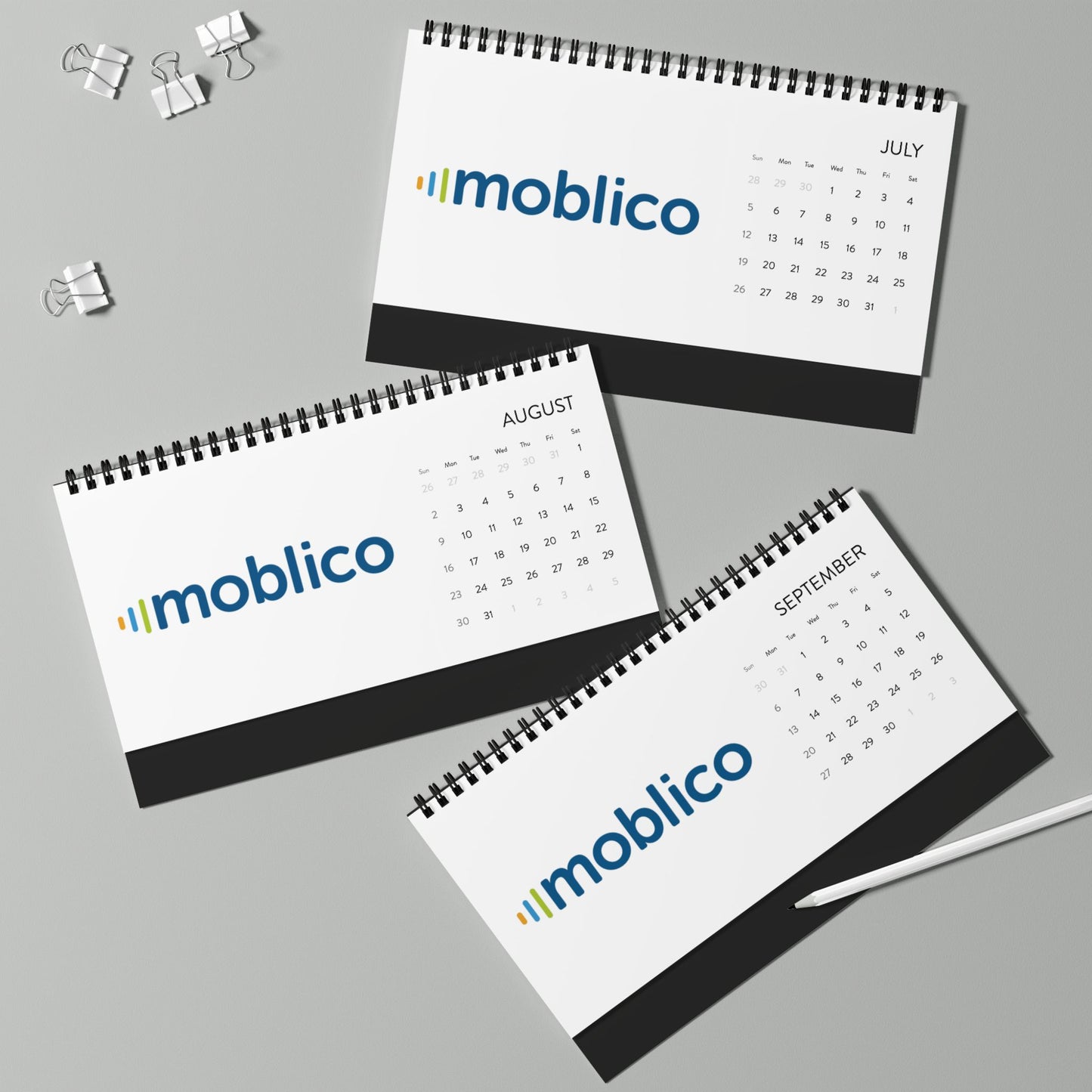 Desktop Calendar (2026 grid)